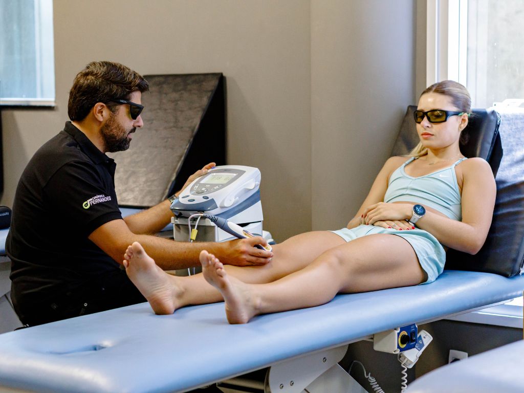 O modelo biopsicossocial representa um avanço significativo na forma de cuidar da saúde. Ele nos convida a enxergar o paciente além do sintoma, levando em conta tudo o que compõe sua história, suas emoções e seu contexto de vida.